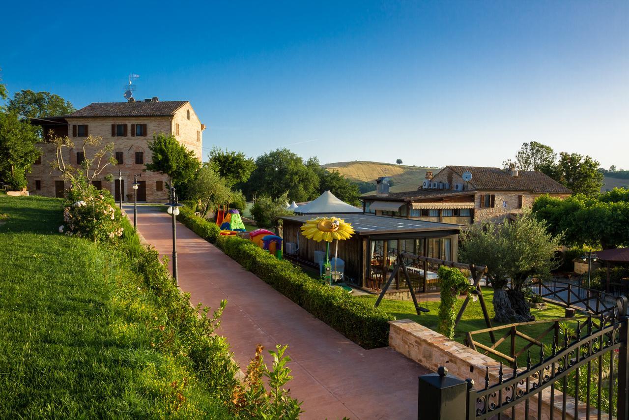 Agriturismo Vecchio Gelso Ortezzano Bagian luar foto